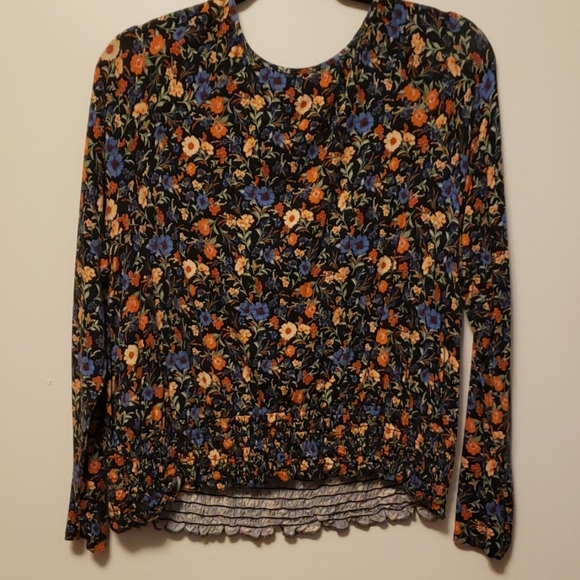 American Eagle Top - Picture 4 of 6